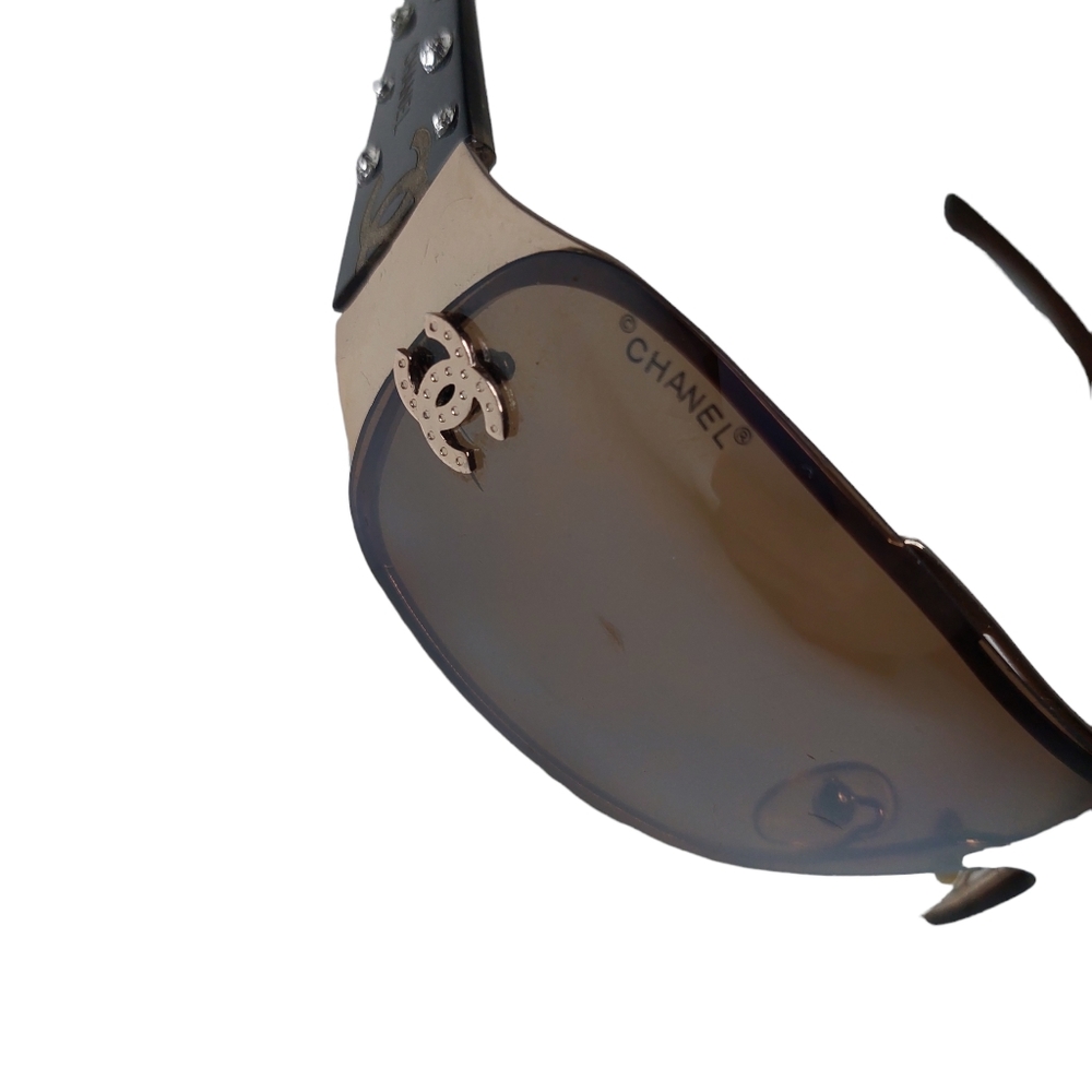 Chanel CC Sunglasses - Picture 7 of 11